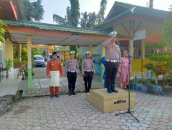 Pimpin upacara bendera SMAN 1 Dayun Kasatlantas polres Siak menghimbau untuk tertib berlalulintas