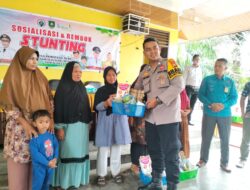 Lewat Program Bermasa, Pemdes Pematang Duku Serahkan PMT Bagi Anak Stunting dan Ibu Hamil