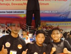 Di Kejuaraan Pencak Silat Championship III Perguruan LASKAR SILAT NUSANTARA Fadly Gabriel Hutagaol Bawah Medali beserta teman – teman