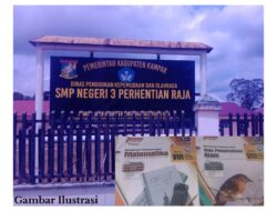 Diduga Ada Kerjasama, Kepsek SMPN 3 di Kampar Sebut Beli di Fotocopy