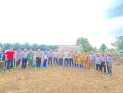 Kolaborasi PT Ivo Mas Tunggal dan Masyarakat, Polres Siak Tanami Ribuan bibit Jagung Pipil Diatas Lahan Seluas 6,5 Hektar