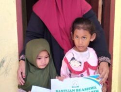 Gampong kuta baro Salurkan Biasiswa kepada Anak yatim tahap II