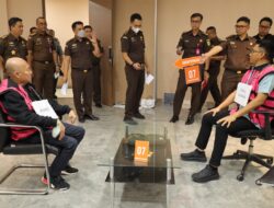 Tim Penyidik Gelar Rekonstruksi dalam Penyidikan Tindak Pidana Suap/Gratifikasi PN Jakarta Pusat dan Perintangan Penanganan Perkara