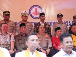 Kapolresta: Umat Buddha Di Pekanbaru Gelar Prosesi Waisak ikuti Pawai 2569 BE/2025 Dengan Tema “Kerukunan Dan Kebersamaan