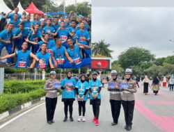 Tim Polwan Cantik Ditlantas Polda Riau Dapat Sambutan Hangat di Car Free Day Pekanbaru