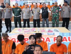 Wakapolda dan Dir Reskrimum Serta Jajaran Polda Riau Pimpin Konferensi Pers, Tim Raga Ungkap Kasus Premanisme