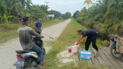 Jelang MTQ Ke 43 Tingkat Provinsi Riau, Desa Bantan Air Gelar Gotong Royong Membersihkan Jalan untuk Lingkungan yang Lebih Bersih
