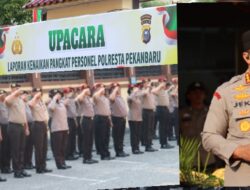 Kapolresta Pekanbaru Pimpin Upacara 95 Personel Naik Pangkat