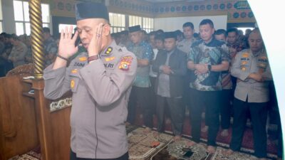 Polda Riau Beserta jajaran Gelar Sholat Gaib dan Doa Bersama untuk Korban Tragedi Ojol di Jakarta