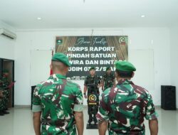 Kodim 0322/Siak Menggelar Acara Tradisi Korps Raport Pindah Satuan Bagi Perwira Dan Bintara