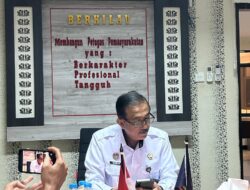 KANWIL DITJENPAS RIAU BERKOLABORASI DENGAN APARAT PENEGAK HUKUM TNI POLRI MENGEJAR TAHANAN RUTAN SIAK YANG KABUR