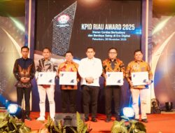 Kejati Riau Raih Penghargaan Institusi Peduli Penyiaran Dalam KPID Riau Awards Tahun 2025