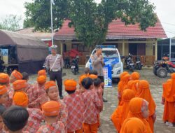 Polres Pesisir Barat Berikan Edukasi Kepolisian Sejak Dini kepada Siswa TK IT Insan Cendikia