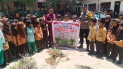 Polsek Kandis Gelar Green Policing di SDN 07 Libo Jaya, Tanamkan Kepedulian Lingkungan Sejak Usia Dini