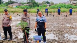 Polresta Pekanbaru Dukung Green Policing Run, Tanam 100 Pohon di Meranti Pandak