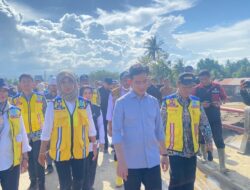 Kapolda Aceh Dampingi Wapres Gibran Tinjau Lokasi Banjir Bandang di Pidie Jaya