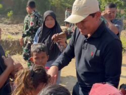 Hadapi Medan Berisiko, Wagub Aceh Tinjau Wilayah Banjir Terisolasi