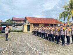 Wakapolres Pesisir Barat Berikan Arahan kepada Bhabinkamtibmas Polsek Jajaran