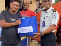 Ramadan Peduli, Ditjenpas Aceh Salurkan Bantuan Ke-17 untuk Korban Banjir di Kuala Simpang