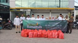 Bank Aceh Syariah Idi Rayeuk Melakukan kegiatan Sosial dengan tema ” Bank Aceh Berbagi Ramadhan” di Bulan Ramdhan