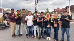 GMBI Pesibar Bagikan Takjil, Tumbuhkan Semangat Kebersamaan