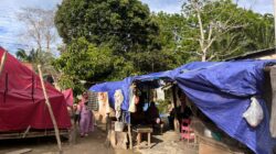 Jelang Hari Raya Idul Fitri, Korban Banjir Desa Buket Kareung Masih Bertahan di Tenda Darurat