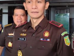 Kejati Kalbar menerima PKBM Award 2026, Kajati Kalbar Resmi Jadi Bapak Asuh PKBM di Kalbar