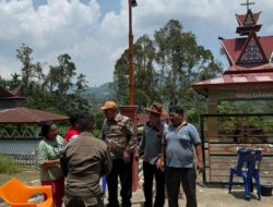 Bupati Vickner Sinaga Tinjau Jalan Rusak di Parimbalang, Perbaikan Segera Direalisasikan