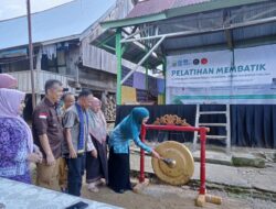 Sanggar Seni Batin Penghulu Gelar Pelatihan Batik Motif Rumah Tuo Merangin