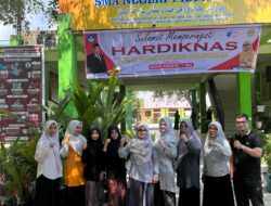 SMA Negeri 1 Idi Rayeuk Gelar Upacara Hardiknas 2026 dan Semangat Kebersamaan Bergotong Royong 
