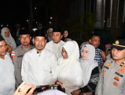 Wakil Bupati Aceh Timur didampingi Istri, Lepas Keberangkatan Jama’ah Haji Aceh Timur 2026