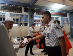 Rutan Kelas I Tangerang Melaksanakan Kegiatan Pemenuhan Hak Dasar Warga Binaan Melalui Pembagian Perlengkapan Alat Mandi