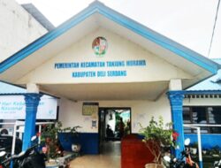 Warga keluhkan Pelayanan diKantor Camat Tanjung Morawa,merasa dipingpong saat urus KK dan KTP