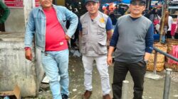 PD Pasar Sidikalang Benahi Atap Balairung Blok D2, Wujudkan Pasar yang Aman, Nyaman, dan Tertata