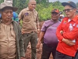 DIDUGA DINAS PKH KAB.BENGKALIS MEMBUKA KRAN TUMPANG TINDIH KELOMPOK TANI BANDAR JAYA DENGAN MUARA DUA