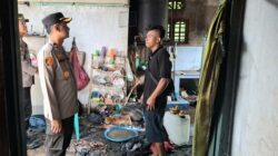 Polsek Kandis Salurkan Bantuan kepada Korban Kebakaran Rumah di Kampung Kandis