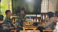 Kapolres Pesisir Barat Melaksanakan Kunjungan ke Yonif TP 944/Raja Sai batin Cakti,Perkuat Sinergi TNI – POLRI jaga Kamtilmas 