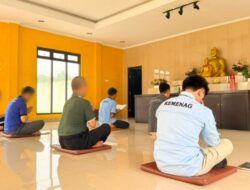 Perkuat Pembinaan Kerohanian, Rutan Kelas I Tangerang Gelar Ibadah Buddha Bersama Kementerian Agama
