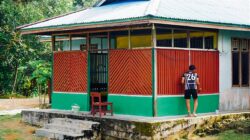 Rehab RTLH Milik Ibu Diana Capai 60 Persen, TMMD Ke-129 Wujudkan Hunian Layak dan Harapan Baru bagi Warga Kampung Sesor
