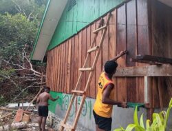 Pembangunan rumah ke-2 type 36 semi permanen capai 65 persen, satgas TMMD ke-129 Kodim 1807/Sorong Selatan wujudkan hunian layak bagi masyarakat