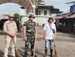 TNI AD Bersama Rakyat untuk Rakyat, Kodim 0206/Dairi Pimpin Aksi Bersih Pasar Sidikalang Sambut HUT Korem 023/Kawal Samudera ke 68 dan HUT RI ke-81