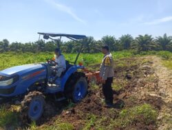Polsek Kandis Kawal Pengolahan Lahan Jagung Kuartal III, Dukung Swasembada Pangan Nasional