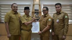 Taufik Ditunjuk sebagai Plt Sekda Aceh, Dek Fadh Minta Bekerja Profesional
