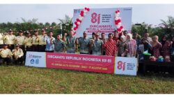 Semarak HUT RI ke-81, PT KDA Gelar Upacara Bersama Masyarakat di Lapangan Hijau Langling