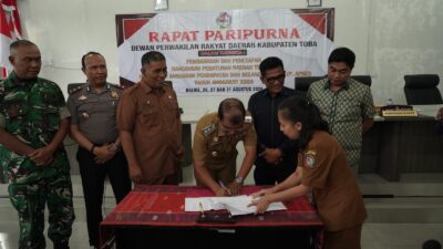 DPRD Toba Bahas dan Tetapkan Ranperda P-APBD 2026