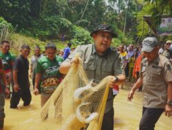 Bupati H M Syukur Didampingi Wabup Buka Lubuk Larangan Telun