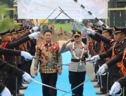 Kapolres Baru Serdang-Bedagai Disambut Pedang Pora, AKBP Jhon Sitepu Dilepas