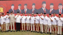 Dek Fadh Tekankan Disiplin, Soliditas, dan Kepedulian Sosial dalam Diklat Laskar Gerindra Aceh