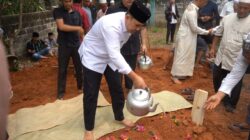 Pemkab Merangin Berduka, Bupati dan Wabup Hadiri Pemakaman Alm. Syafrudin Hadi